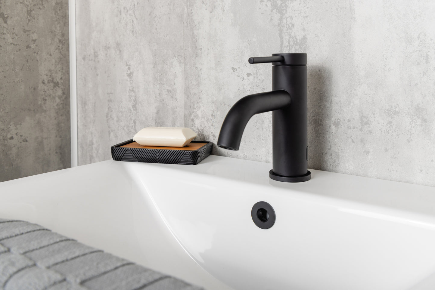 Top-Fix Premio Fast Fitting Mono Basin Mixer Tap - Matt Black