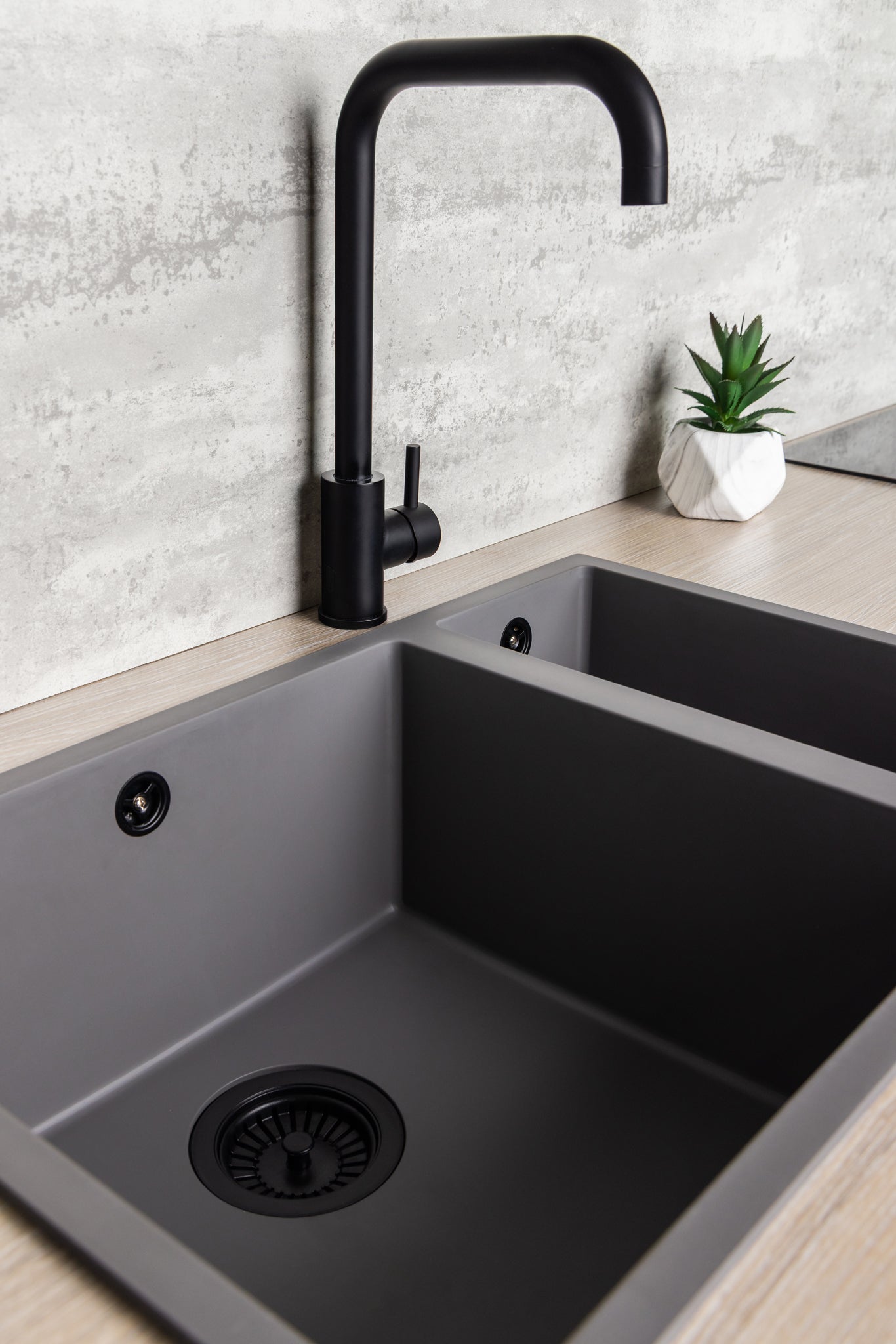 Top-Fix Vito Square Neck Fast Fitting Kitchen Mixer Tap - Matt Black