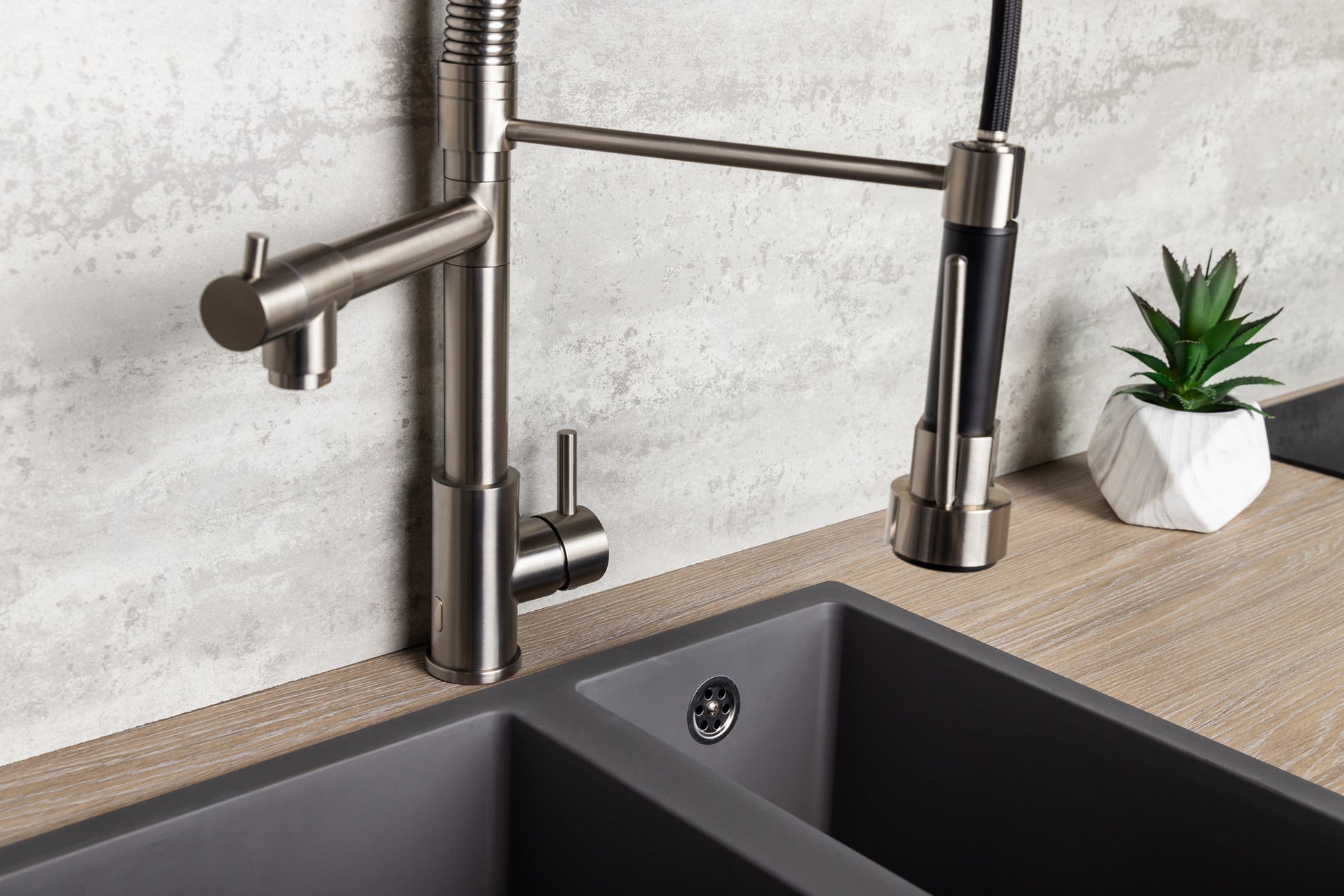 Top-Fix Alto Multiuse Fast Fitting Kitchen Tap - Brushed Steel
