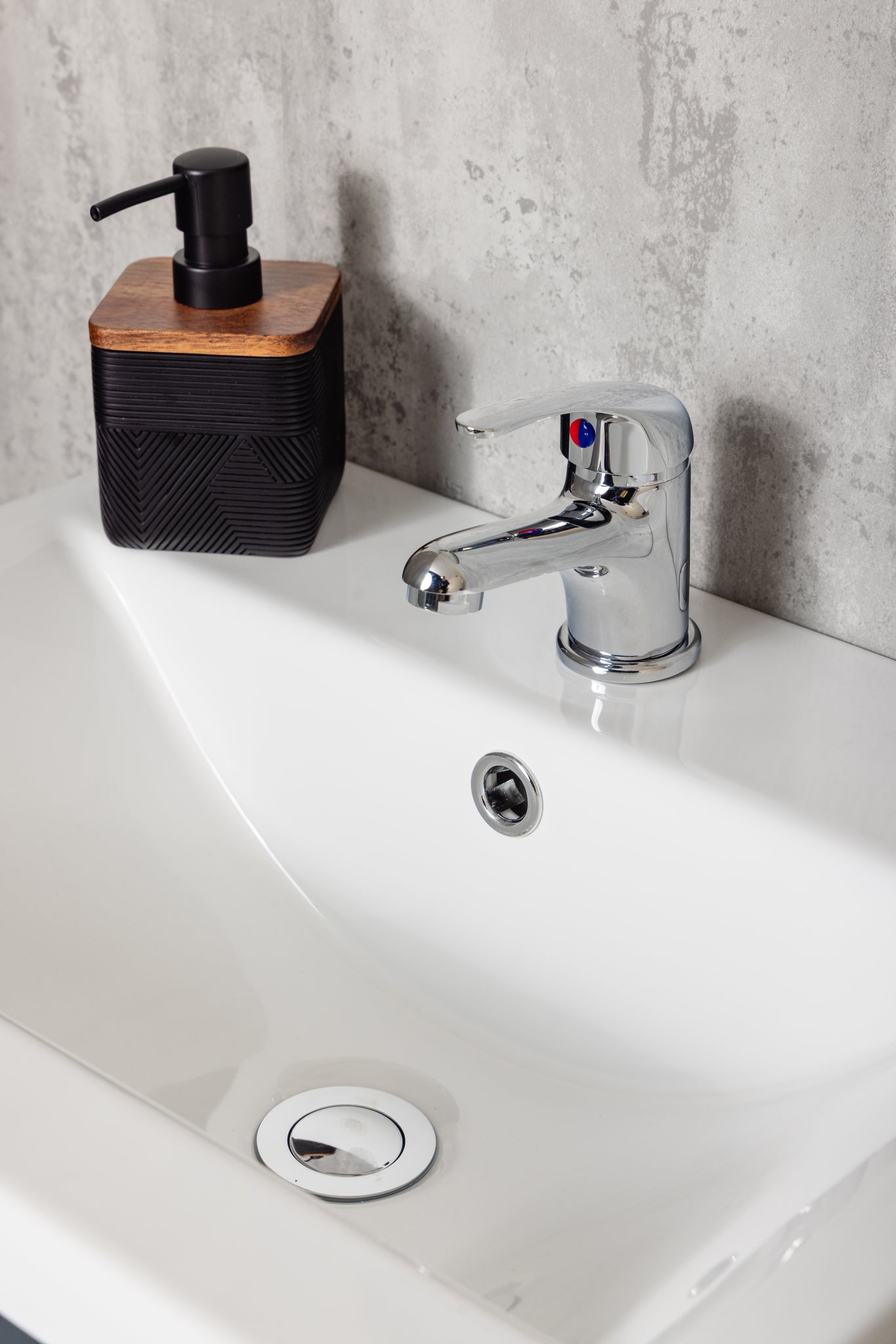 Top-Fix Loop Fast Fitting Mono Basin Mixer Tap - Chrome