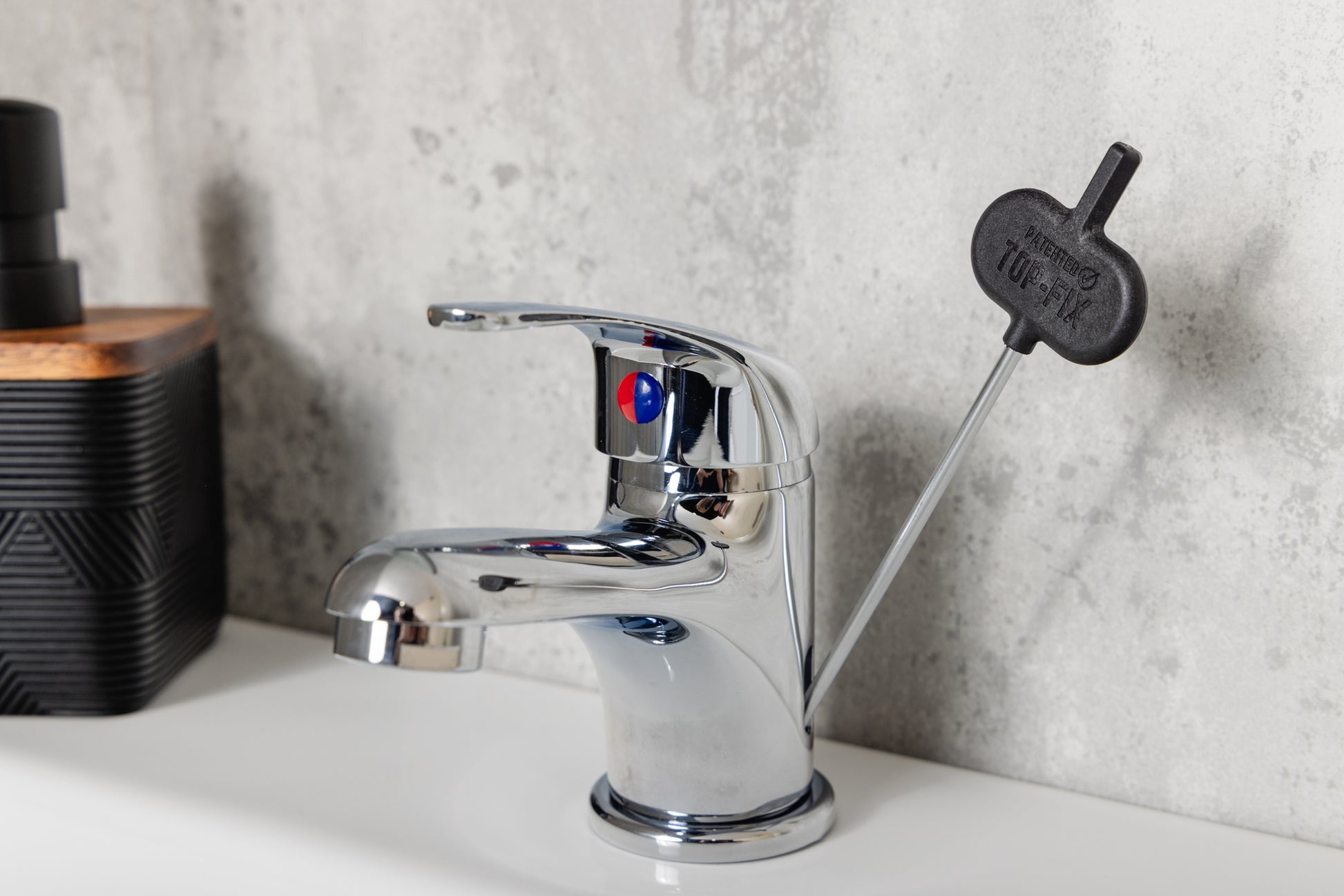 Top-Fix Loop Fast Fitting Mono Basin Mixer Tap - Chrome