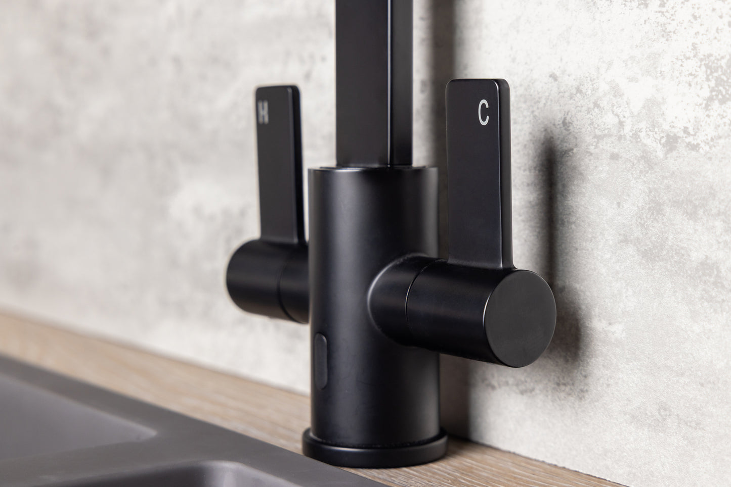 Top-Fix Rena Fast Fitting Kitchen Tap - Matt Black