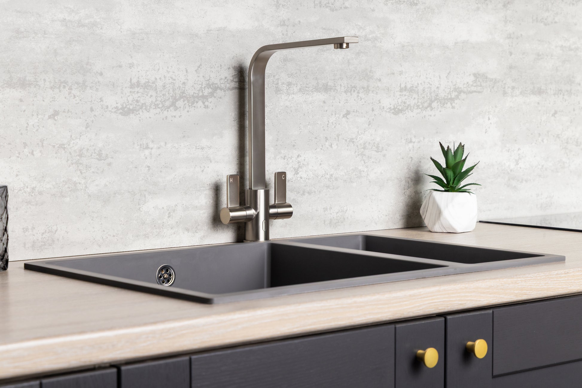 Top-Fix Rena Fast Fitting Kitchen Tap - Brushed Steel