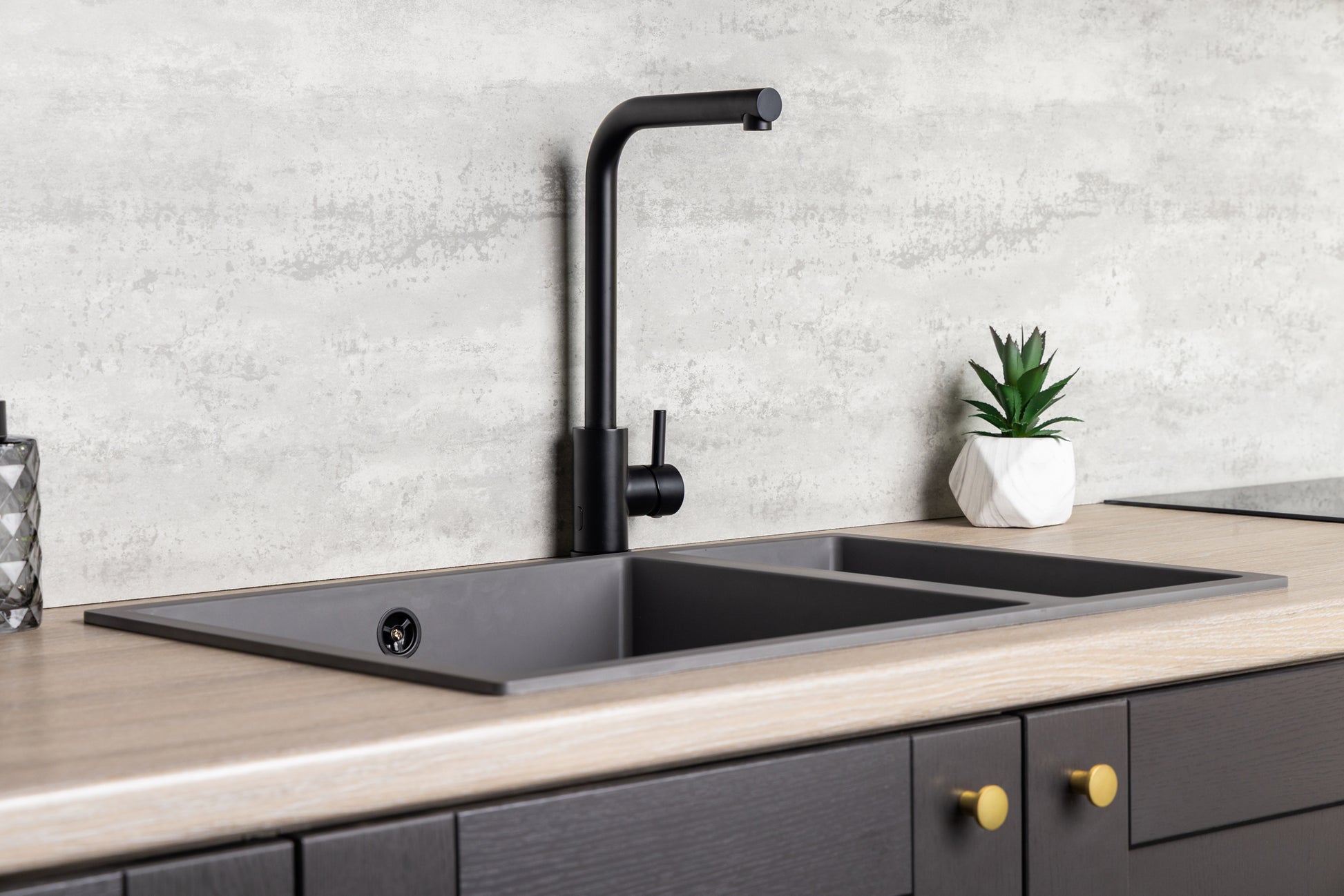 Top-Fix Vito L Neck Fast Fitting Kitchen Mixer Tap - Matt Black